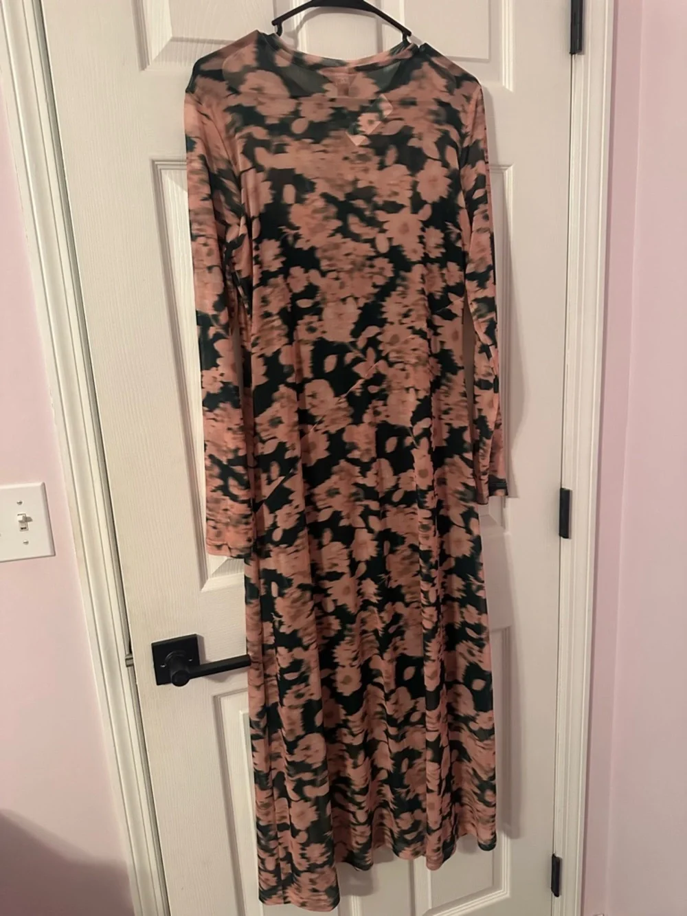 Long Sleeve Floral Maxi Dress in Brown and Black